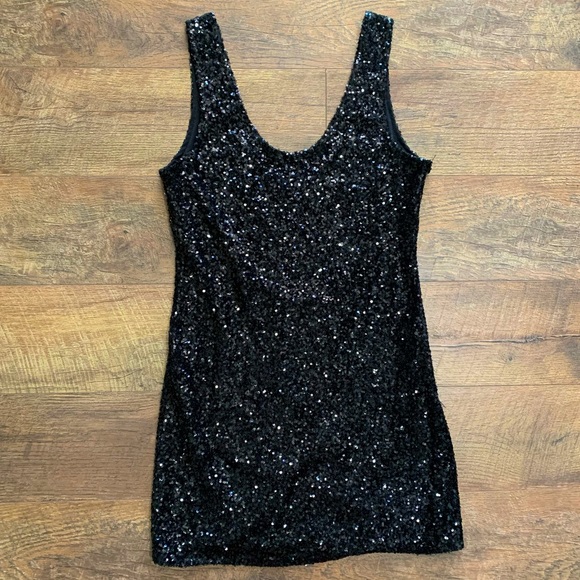 Alythea Mini sequins Mini dress size large - Picture 1 of 3